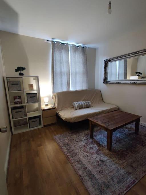 Simply Shoreditch 1 Bed Space Лондон Экстерьер фото